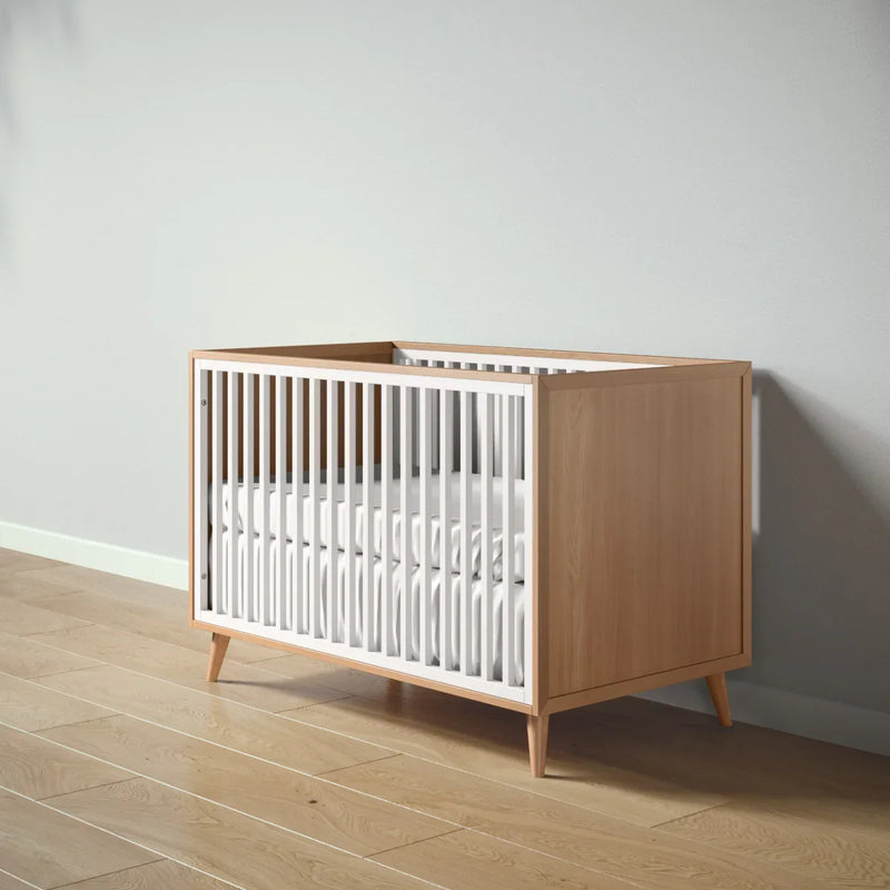 Romina New York l Classic Baby Crib l Solid Wood Nursery Crib