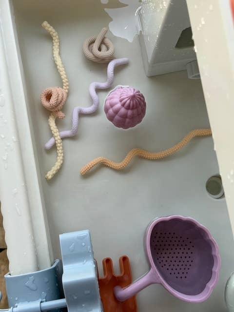 Brooklyn Neutral - Neutral Silicone Sensory Imagination Sticks