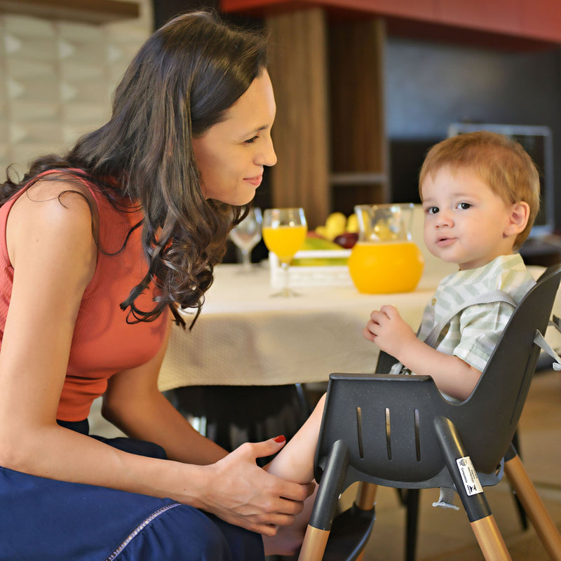 PEG Poke Lightweight High Chair