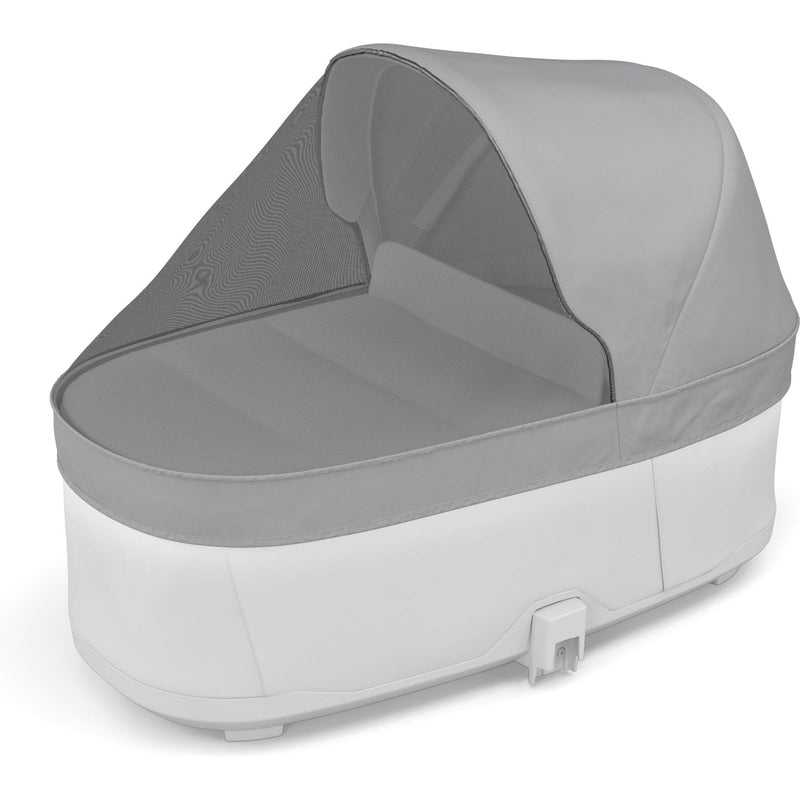Thule Charm bassinet mesh insect cover installed