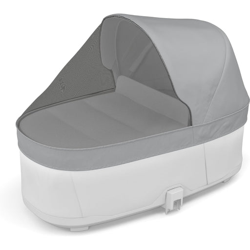 Thule Charm bassinet mesh insect cover installed