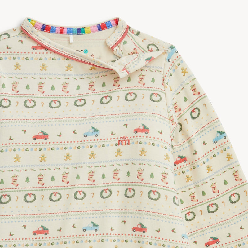 Magnetic Me | RightFit Long Sleeve Nightgown | Traditional Christmas