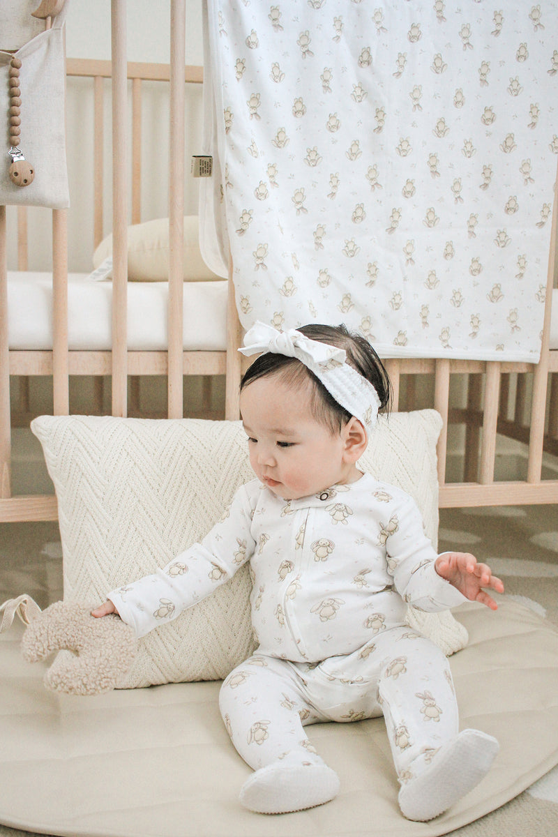 L'ovedbaby | Organic 2-Way Zipper Footie | Brixy Bunny Biscuit