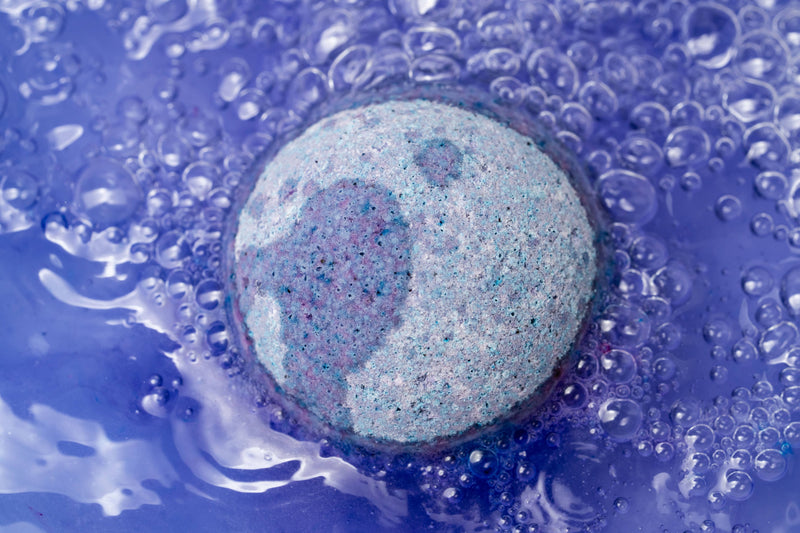 Möbi Games Inc. | Little Whale Bath Co. Single Bath Fizzy