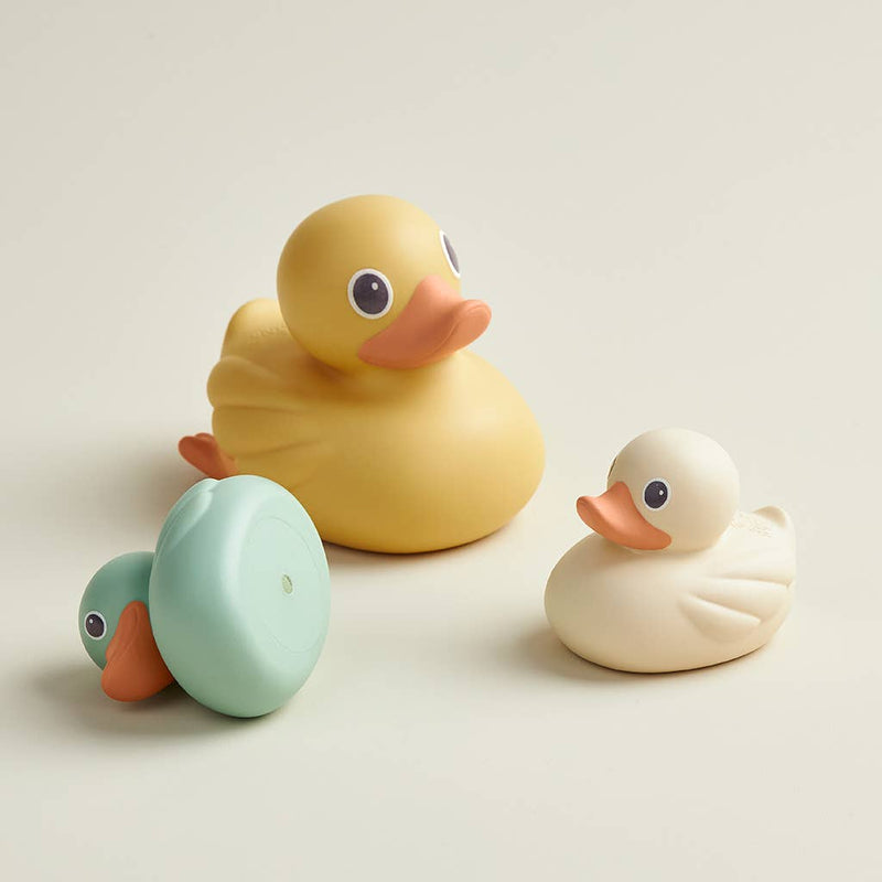 Itzy Ritzy | Itzy Ducky Family™ Bath + Water Table Toys | Mallard Family