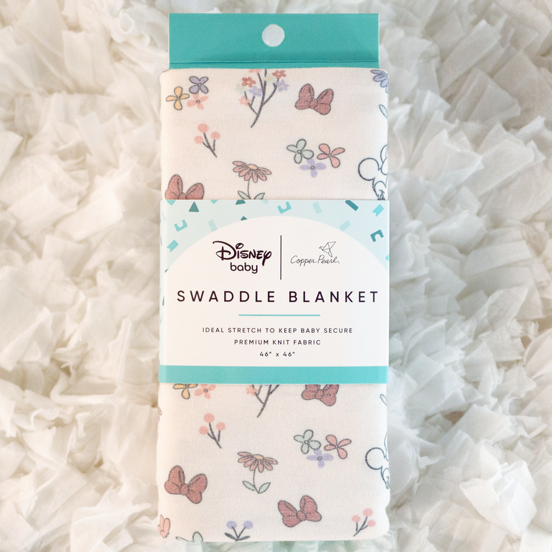 Copper Pearl | Knit Swaddle Blanket | Minnie Mouse Bowquet