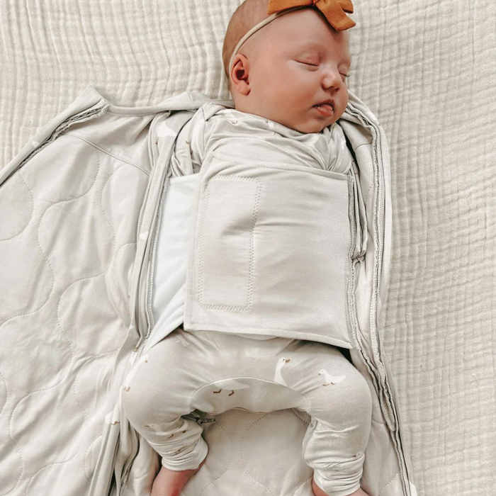 Gunamuna | Sleep Bag Swaddle | Goose