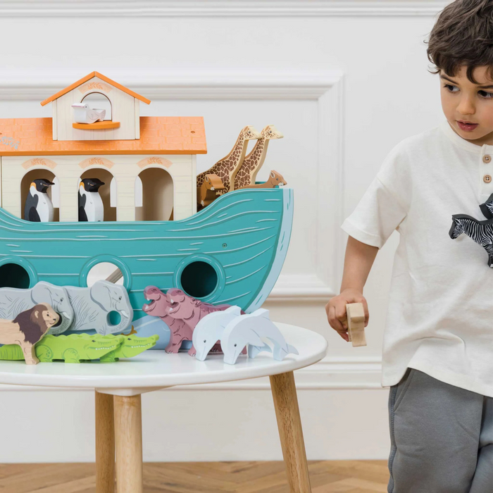 Le Toy Van | Noah's Great Wooden Ark & Figurines