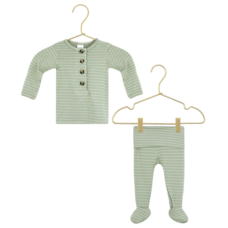 Lou Lou & Co Carson newborn top and bottom set in light green stripe pattern displayed on hangers