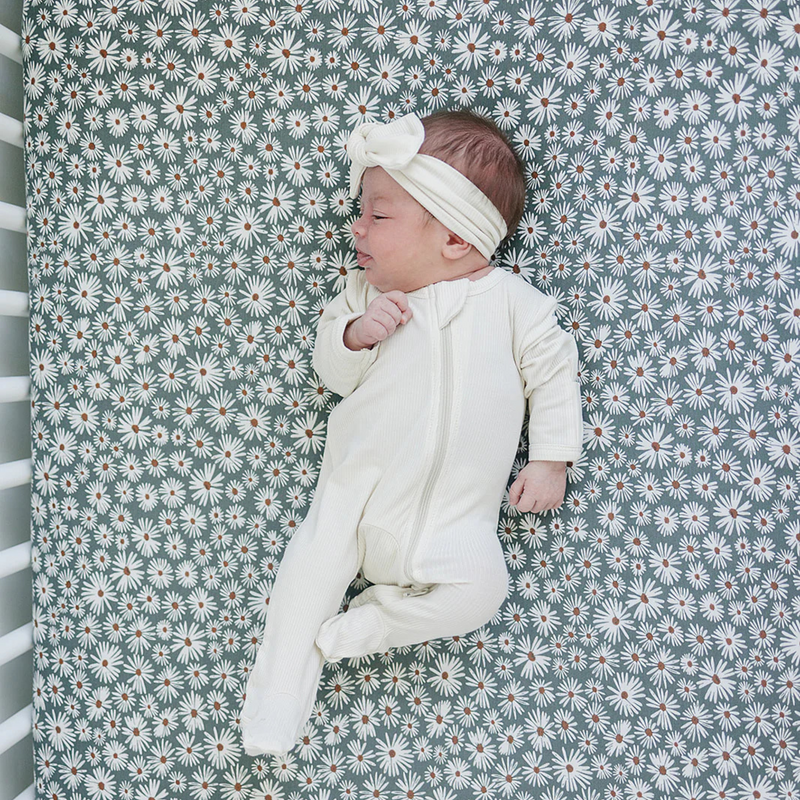 Mebie Baby | Bamboo Crib Sheet | Dark Green Daisy