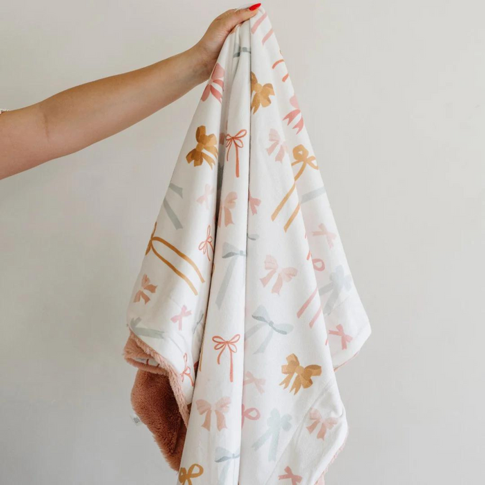 Saranoni | Minky/Lush Receiving Blanket | Bows