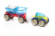 SmartMax magnetic stunt cars built with wheels, cockpits and a container