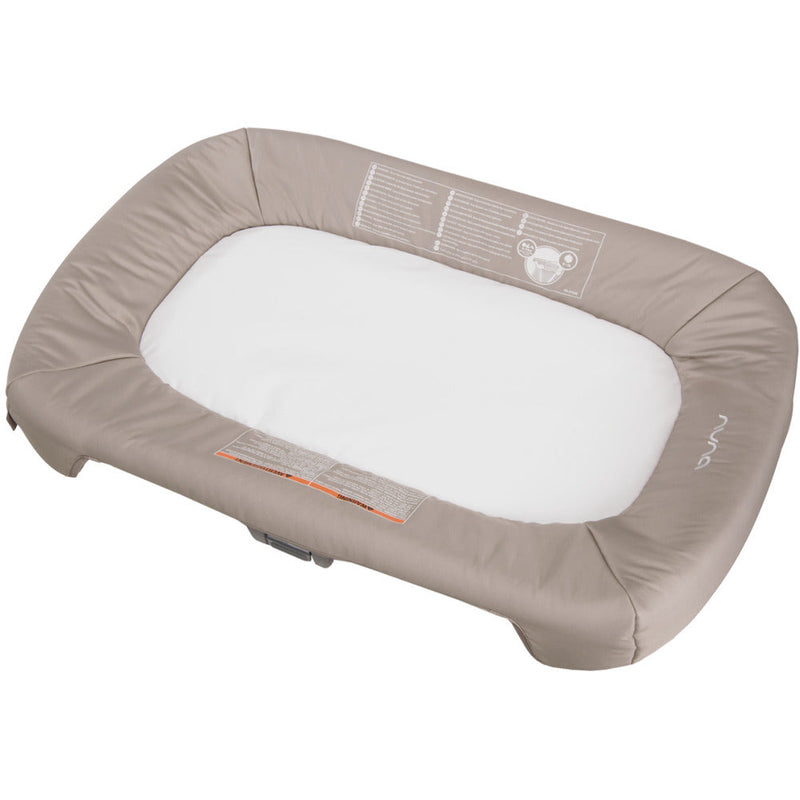 Nuna SENA Aire Changer