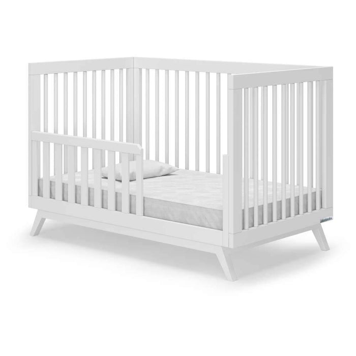 Dadada Soho 3-in-1 Convertible Crib